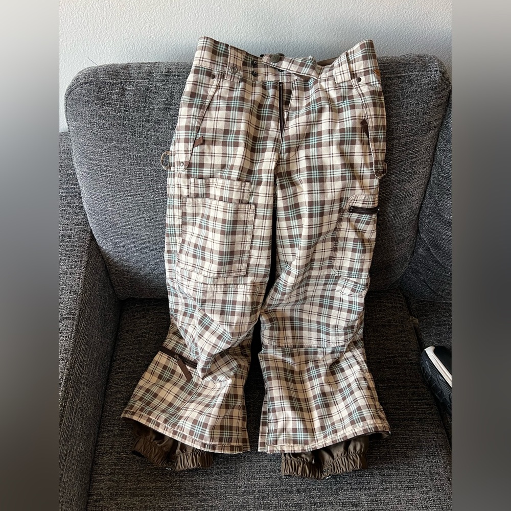 Girls button snow pants size small